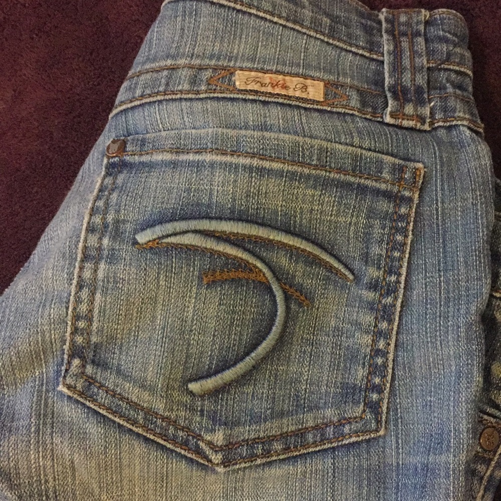 FRANKIE B JEANS ✨